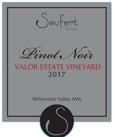 Valor Estate Pinot noir